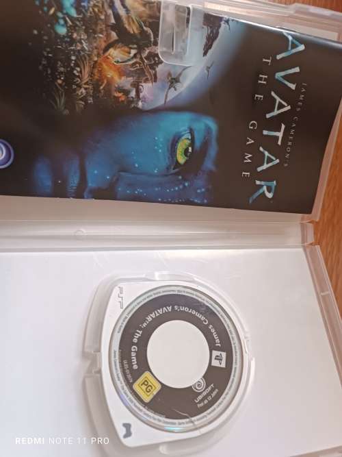 PSP James Cameron`s Avatar The Game