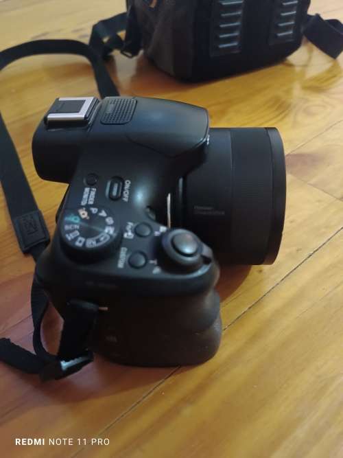 Sony DSC-HX400V - 20.4mp -50x Zoom