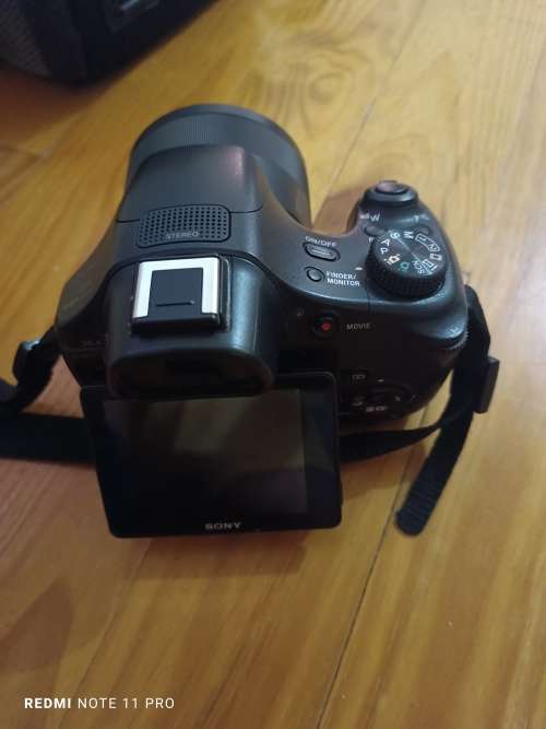 Sony DSC-HX400V - 20.4mp -50x Zoom