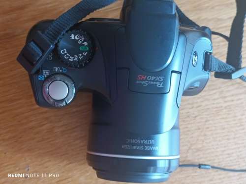 Canon POWERSHOT SX40HS - 12.1mp - 35x zoom