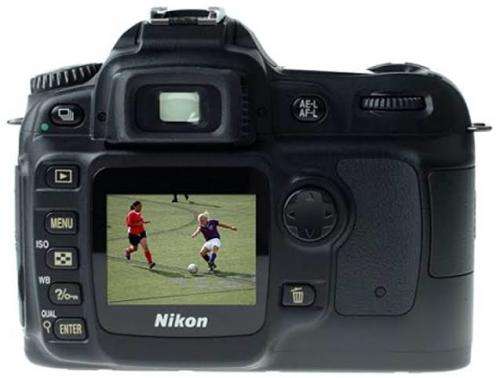 Nikon D50 DSLR Camera - 6.1MP - 70-300mm lens