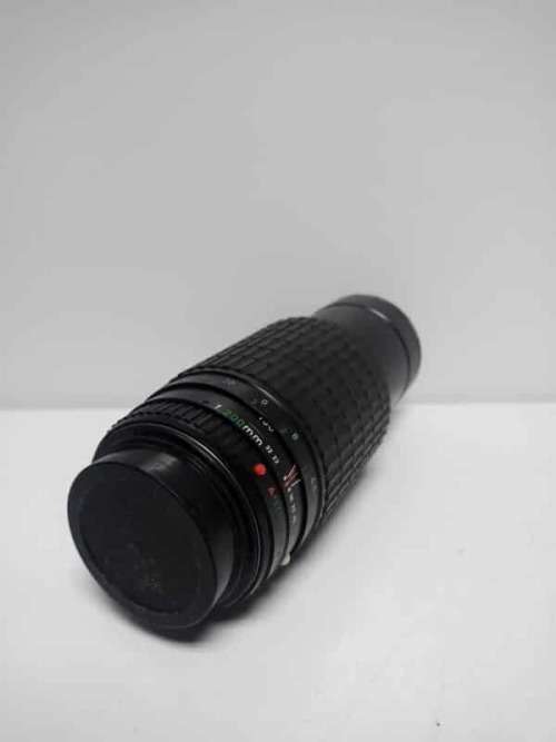 Takumar - A 70-200mm Camera Lens for Pentax