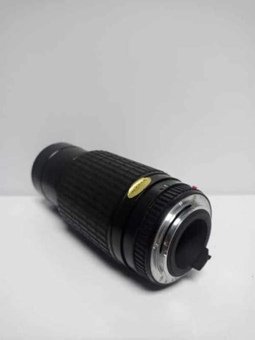 Takumar - A 70-200mm Camera Lens for Pentax
