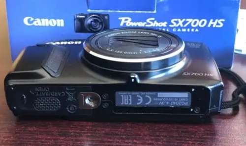 Canon POWERSHOT SX700HS - 16.1MP - 30x Zoom - Digital Camera