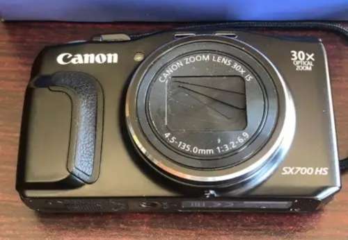 Canon POWERSHOT SX700HS - 16.1MP - 30x Zoom - Digital Camera