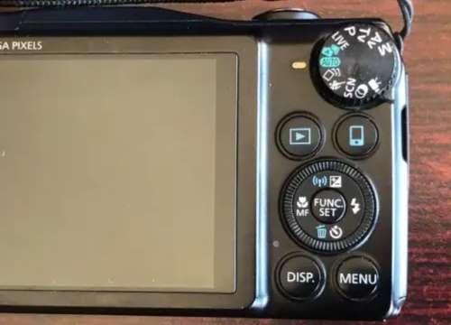 Canon POWERSHOT SX700HS - 16.1MP - 30x Zoom - Digital Camera
