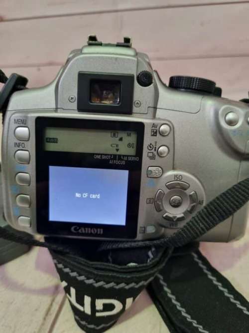 Canon EOS Digital Rebel XT DSLR Camera