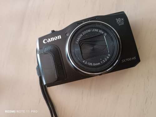 Canon POWERSHOT SX700HS - 16.1MP - 30x Zoom - Digital Camera