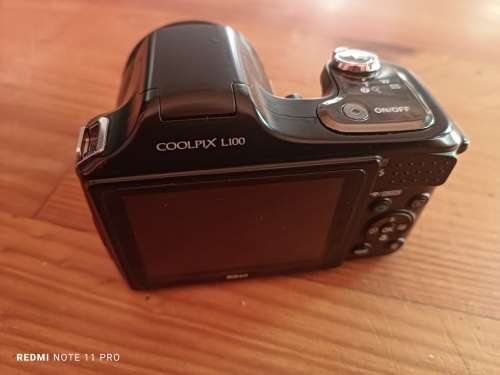 Nikon Coolpix L100 - 10MP - 15 x Zoom - Digital Camera