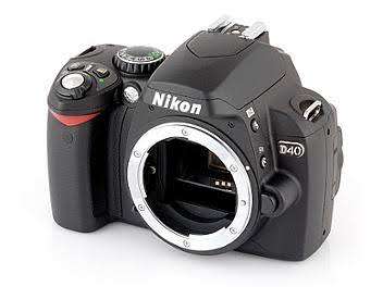 Nikon D40 Digital SLR Camera - 6.1MP - NO LENS