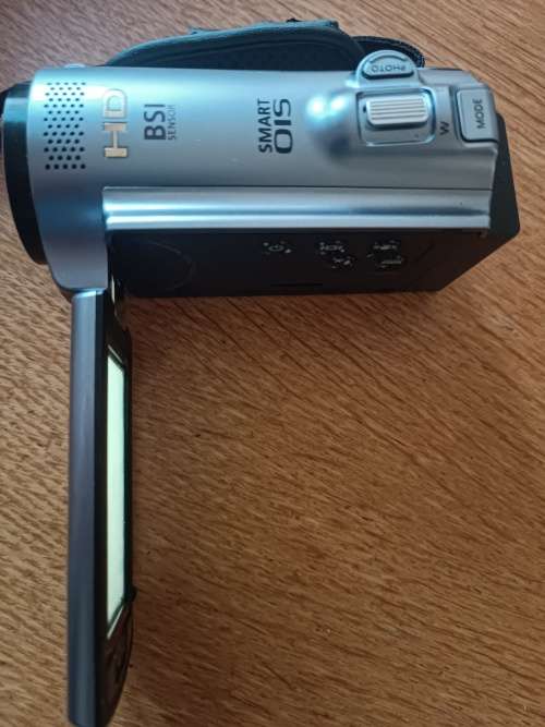 Samsung HMX H204 - Camcorder - Full HD - Digital Video Camera