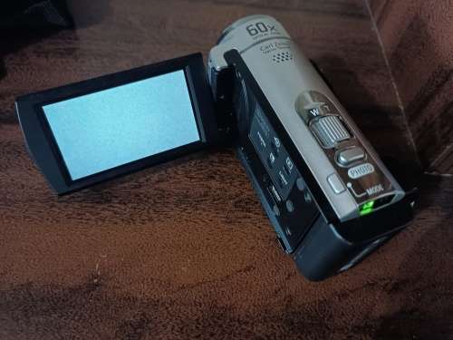Sony DCR-SX63E 16GB Handycam PAL Camcorder
