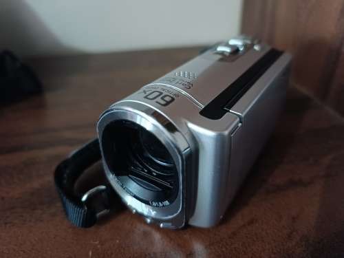 Sony DCR-SX63E 16GB Handycam PAL Camcorder