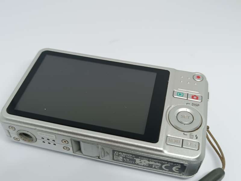 Casio Exilim EX-Z80 - 8.1MP - 3x Zoom - Digital Camera