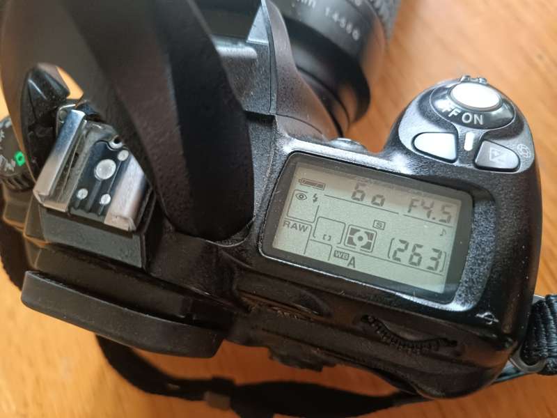Nikon D50 - DSLR Camera with 70-300mm Lens