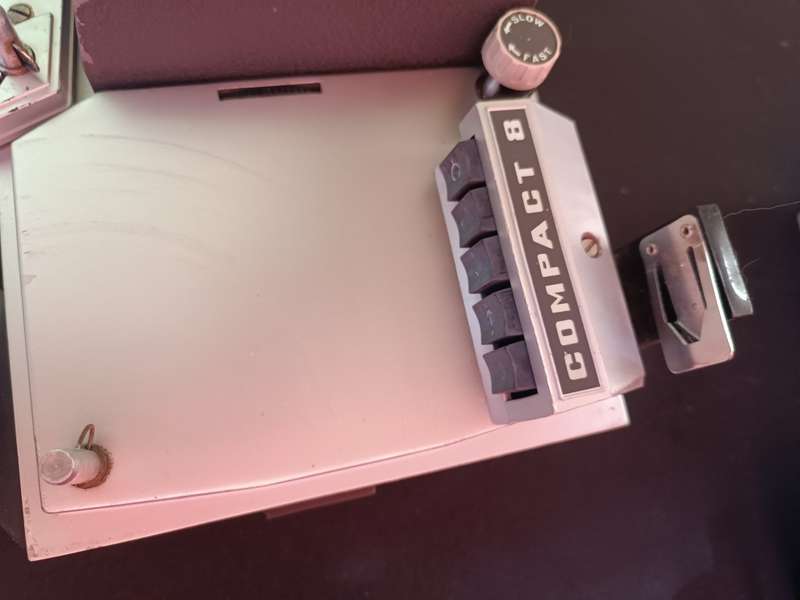 Silwa Compact 8 Vintage Projector(selling as is)