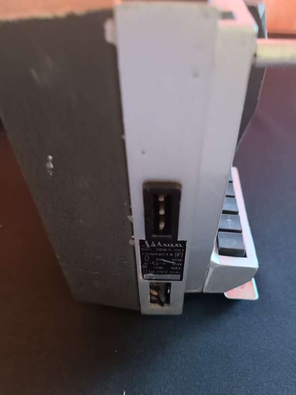 Silwa Compact 8 Vintage Projector(selling as is)