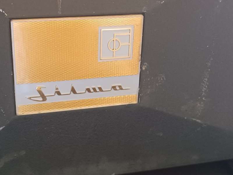 Silwa Compact 8 Vintage Projector(selling as is)