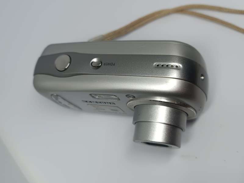 Samsung Digimax A40 - 4MP - 3x Zoom - Digital Camera