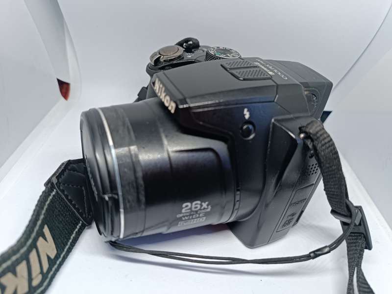 Nikon Coolpix P100 - 10.3MP - 26X Zoom - Digital Camera