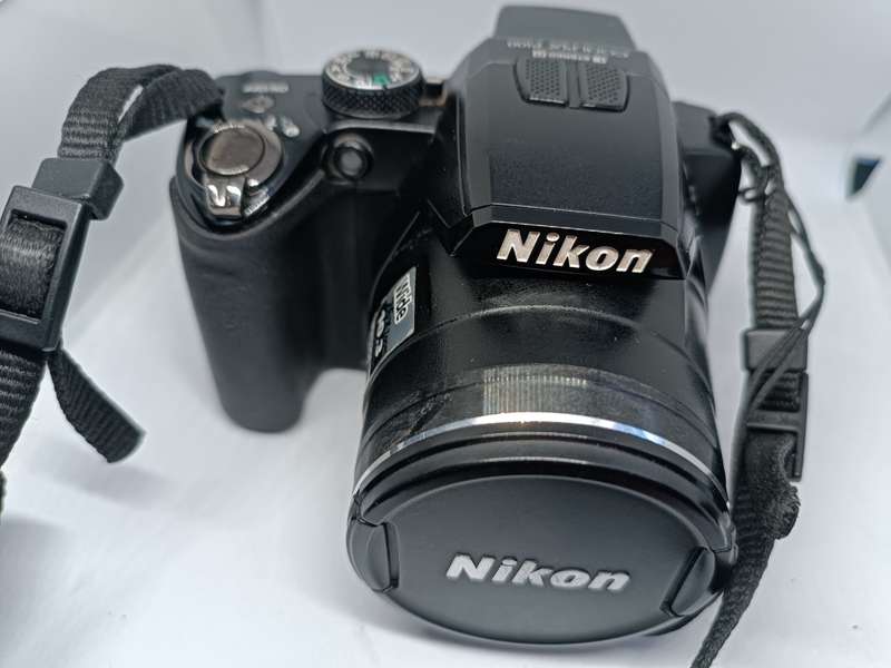 Nikon Coolpix P100 - 10.3MP - 26X Zoom - Digital Camera