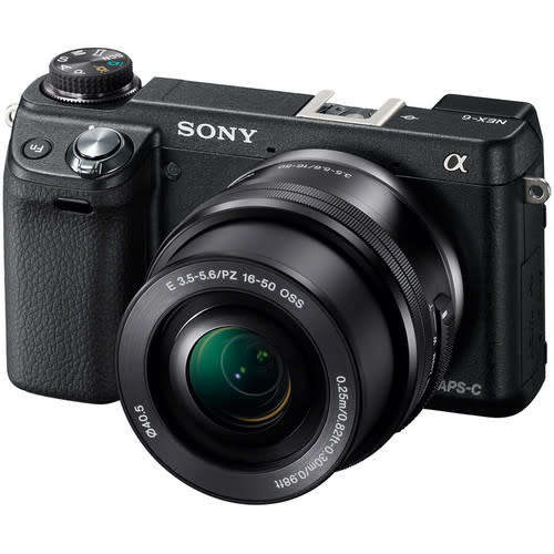 Sony Alpha NEX-6 - 16.1MP - 18-55mm lens - Mirrorless Compact Interchangeable Lens Camera