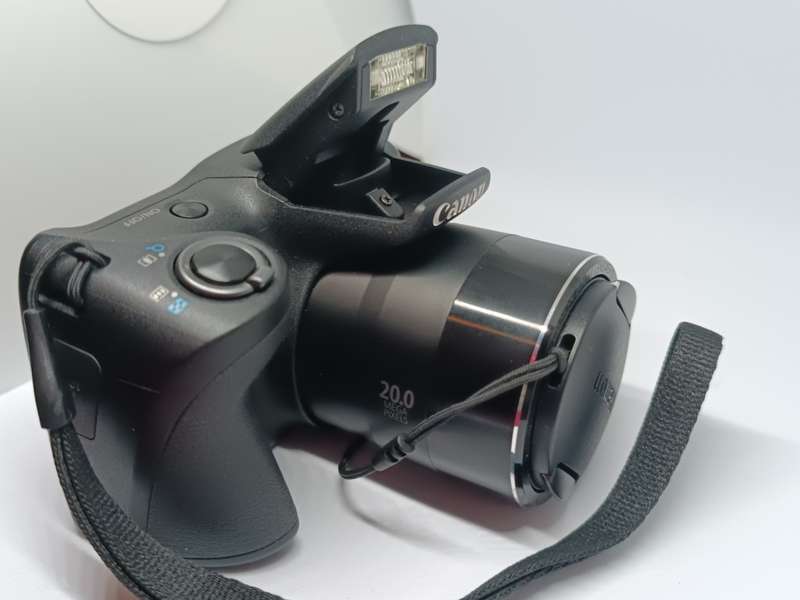 Canon POWERSHOT SX430iS - Wifi/NFC - 45x Zoom - 20MP - Digital Bridge Camera