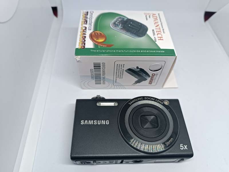 Samsung SH100 - 14.2MP - 5x Zoom - Smart Wifi Digital Camera