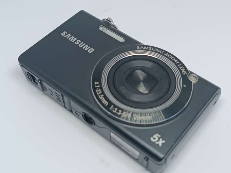 Samsung SH100 - 14.2MP - 5x Zoom - Smart Wifi Digital Camera