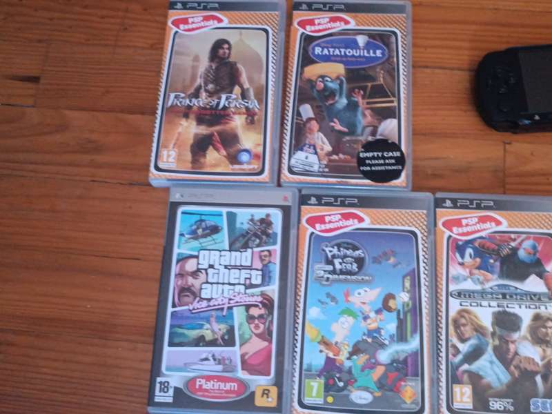 PSP Console E1004 + 21 Games ***AWESOME BUNDLE***!!!