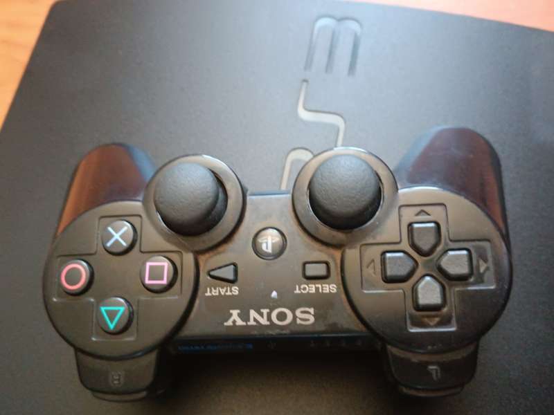 Sony PlayStation 3 Slim 320GB console