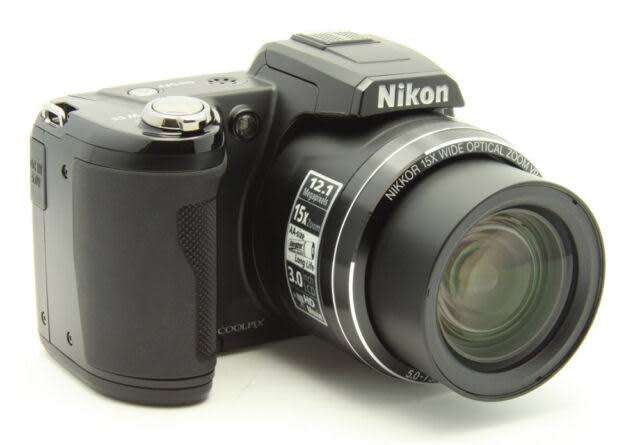 Nikon Coolpix L110 - 12.1MP - 15x Zoom - Digital Camera