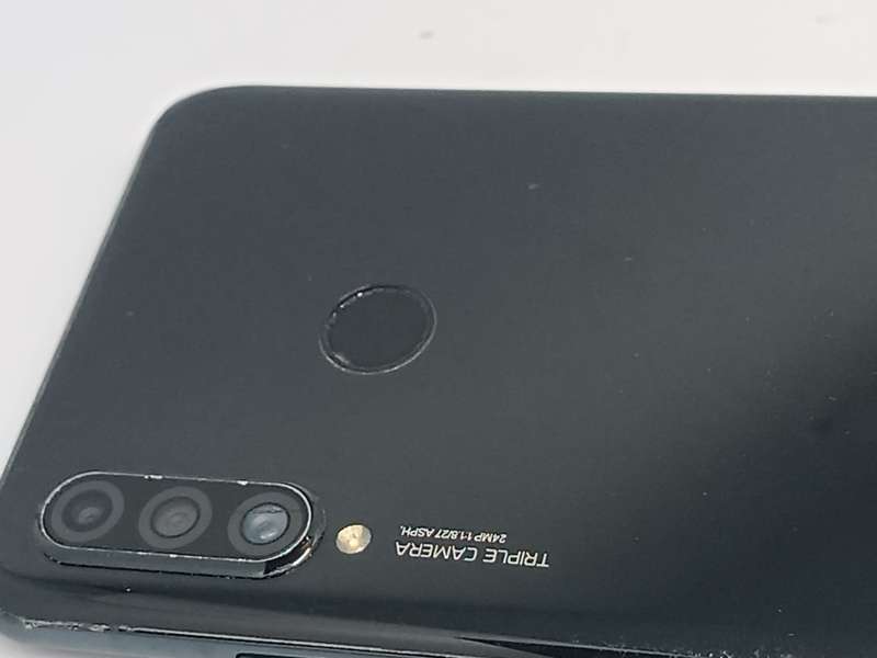Huawei P30 lite - 128GB (screen issue)