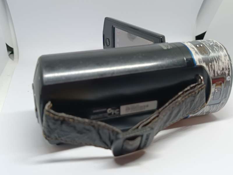 Samsung HMX-Q20 HD Flash Camcorder