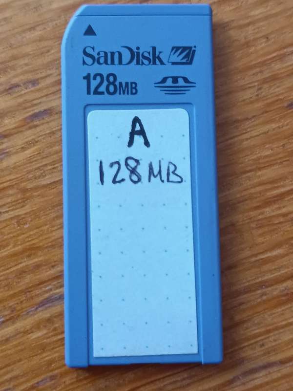 Sandisk 128MB Memory Stick