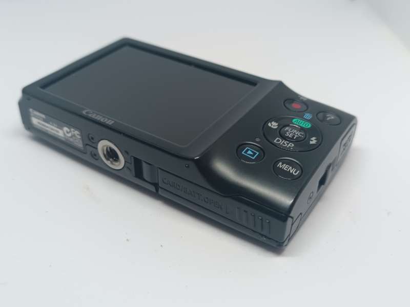 Canon POWERSHOT A2300 - 16MP - 5x Zoom - Digital Camera