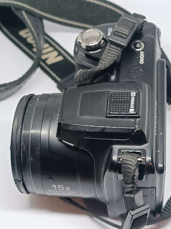 Nikon Coolpix L110 - 12.1MP - 15x Zoom - Digital Camera