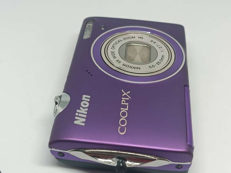 Nikon Coolpix S5100 - 12.2MP - SD CARD SLOT ISSUE - Digital Camera