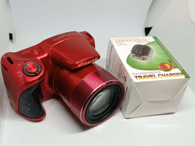 Canon POWERSHOT SX420iS - 20MP - 42x Zoom - Digital Camera (WiFi)