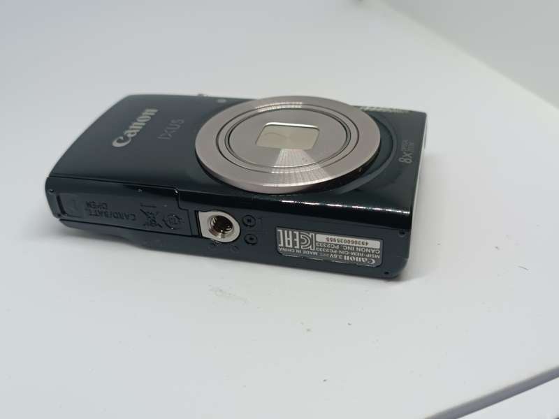 Canon IXUS 185 (NO BATTERY) - 20MP - 8x Zoom - Digital Camera