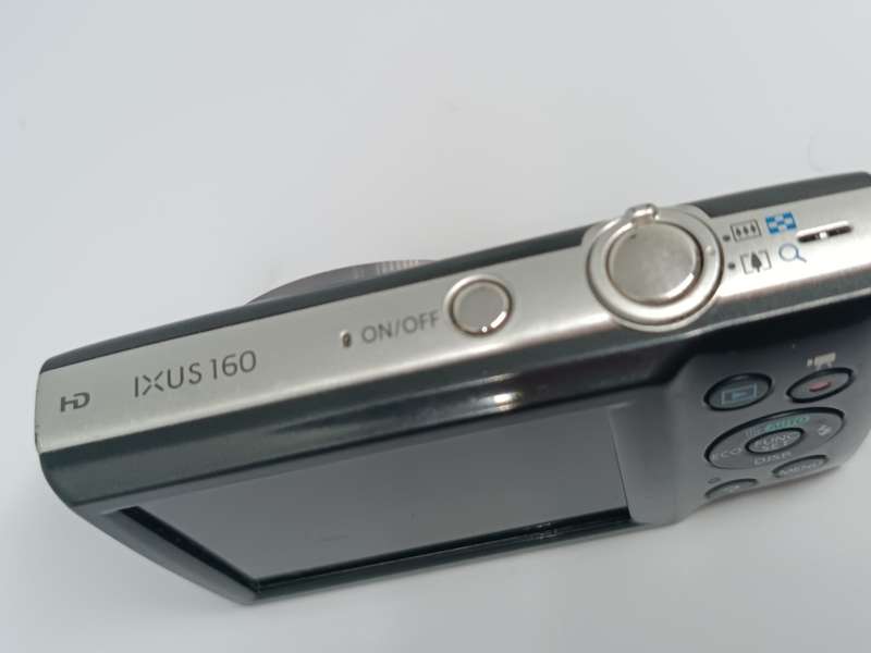 Canon IXUS 160 - 20MP - 8x Zoom - Digital Camera