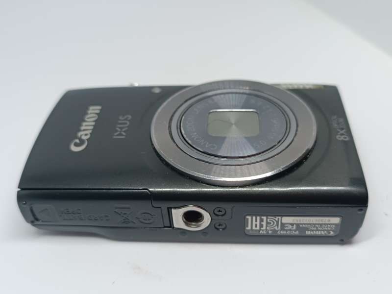Canon IXUS 160 - 20MP - 8x Zoom - Digital Camera