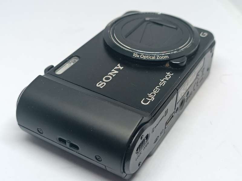 Sony Cyber-shot DSC H70 - 16MP - 10x Zoom - Digital Camera