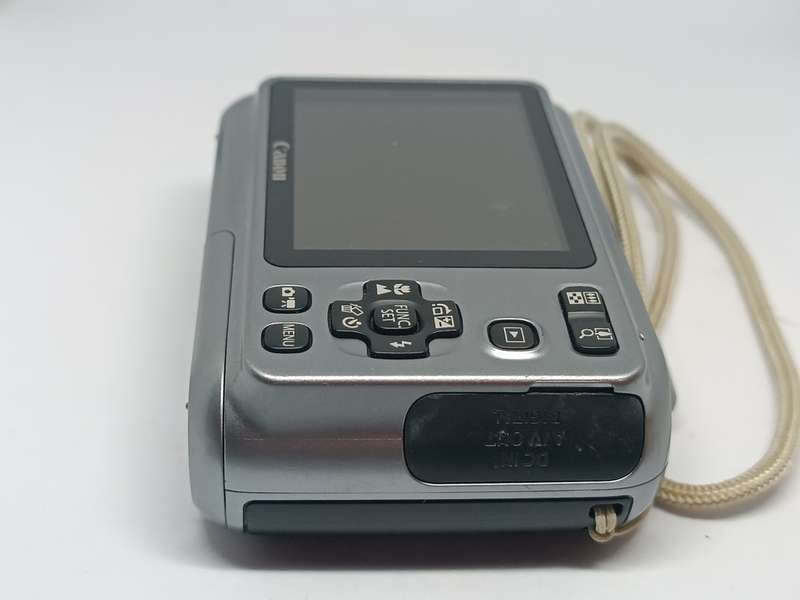 Canon Powershot A490 - 10.3MP - 3.3x Zoom - Digital Camera