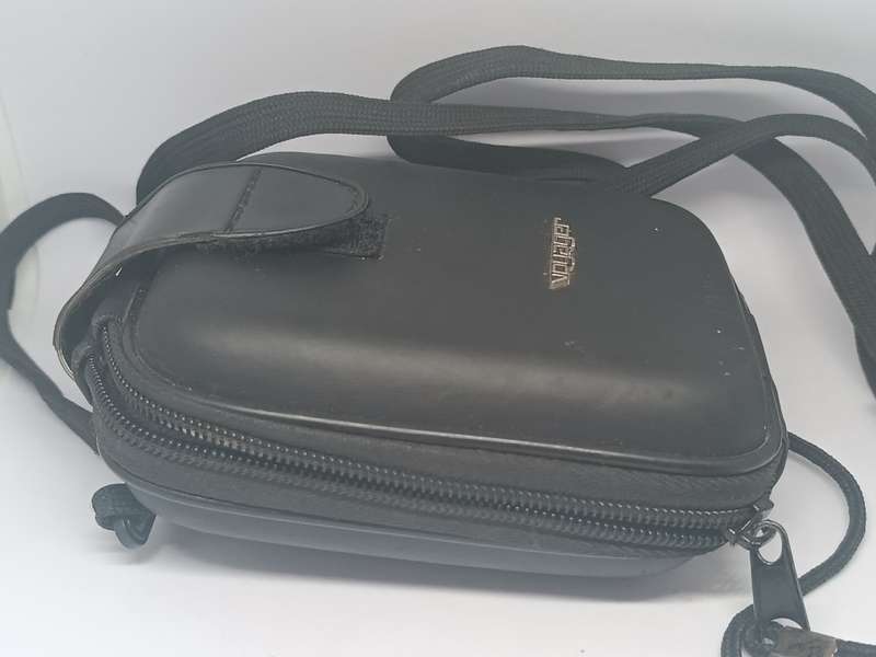 Canon POWERSHOT A2500 - 16MP - 5x Zoom - Digital Camera