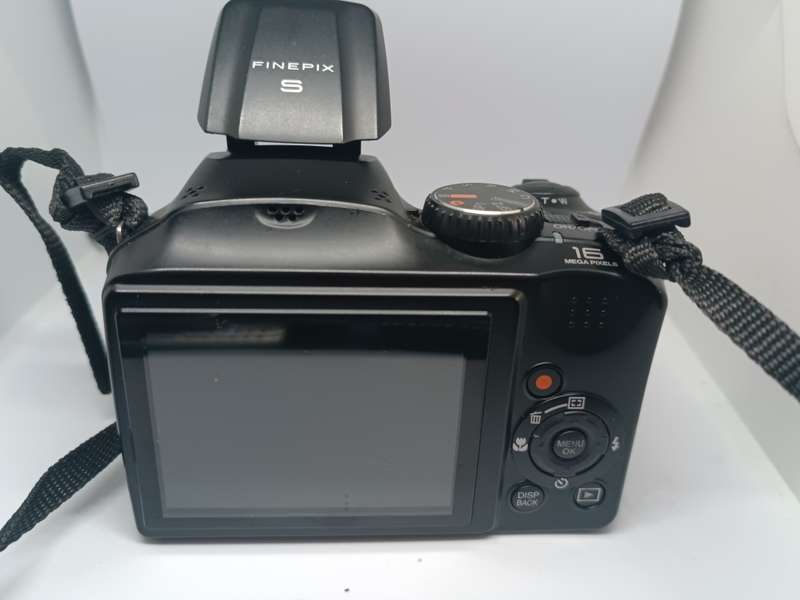 Fujifilm Finepix S4600 - 16MP - 26x Zoom - Digital Camera