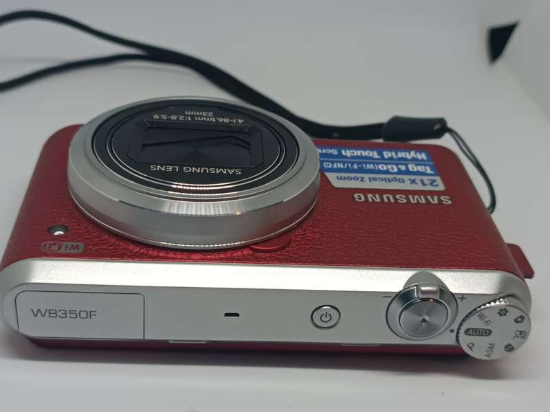 Samsung WB350 - 16.2MP - 21x Zoom - Smart Digital Camera (Wifi&NFC)