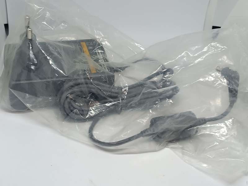 Sony PlayStation 1 Console  SCPH-102 COLLECTORS ITEM- Excellent condition