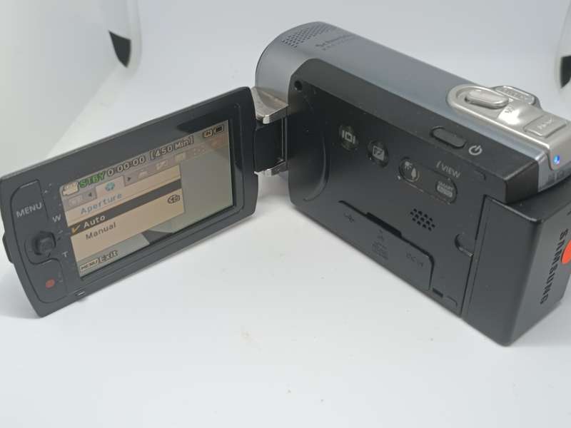 Samsung SMX-F40 Digital Memory Camcorder