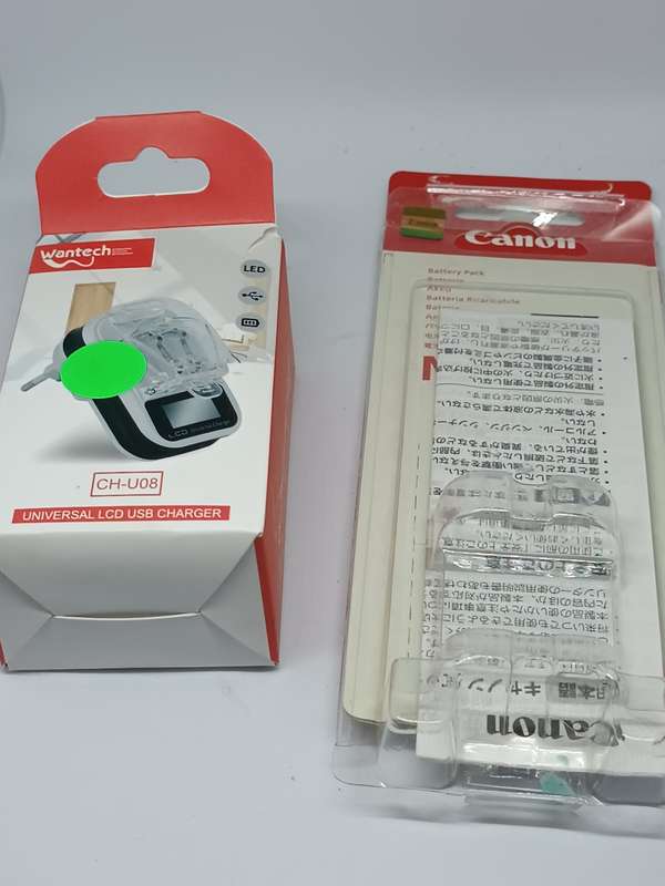 Canon POWERSHOT SX210iS - 14.1MP - 14x Zoom - Digital Camera